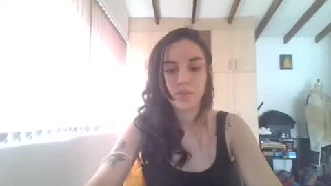 amarelay online show from May 12, 9:01 pm