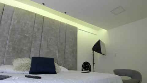 Emily online show from January 23, 10:43 am