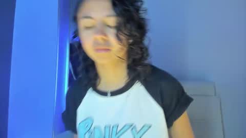 Emily online show from October 3, 11:29 am