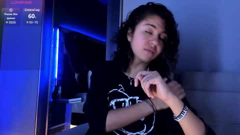 Emily online show from October 11, 1:31 pm