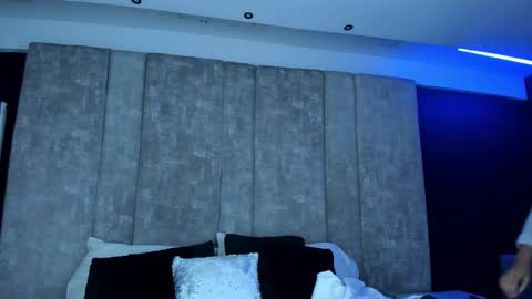 Emily online show from March 18, 11:02 am