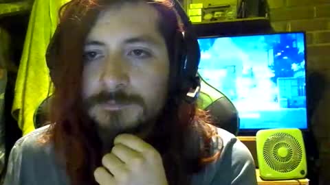 Amaru online show from December 2, 1:22 am