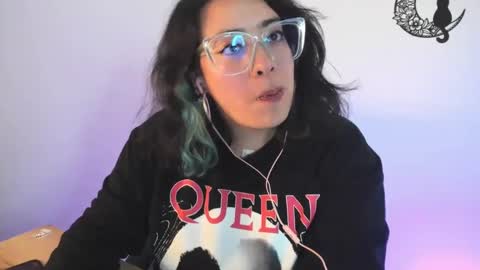  Katt   online show from February 1, 11:48 pm