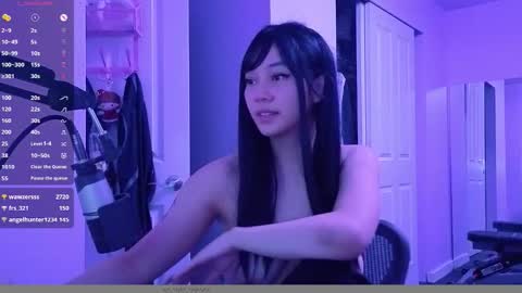 leash online show from February 3, 6:40 am