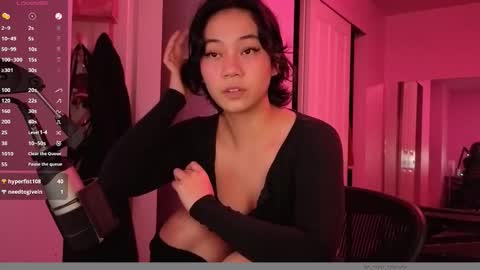 leash online show from February 27, 4:01 am