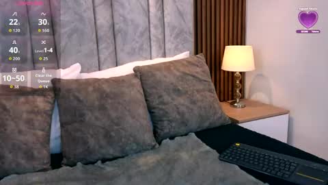 AMATISTA online show from April 19, 2:16 pm