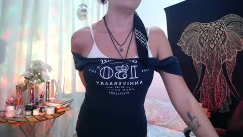 Amatista  Next stream 9 DEC 1 PM COLOMBIAN TIME  miss u and love u online show from January 28, 11:28 pm