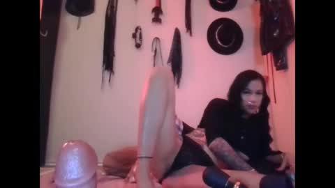 amayamillarodriguez online show from December 12, 6:42 pm