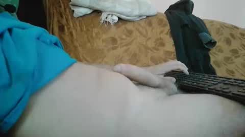 amazingcuteboy845 online show from October 16, 1:01 pm