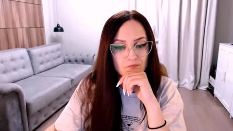 Izza online show from February 24, 12:59 pm