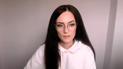 Izza online show from November 11, 8:14 am