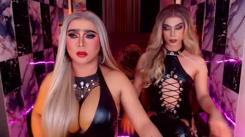 Snapshot of amazingjuicycocktrans chatting on December 4, 10:02 am amazingjuicycocktrans online show from December 4, 10:02 am