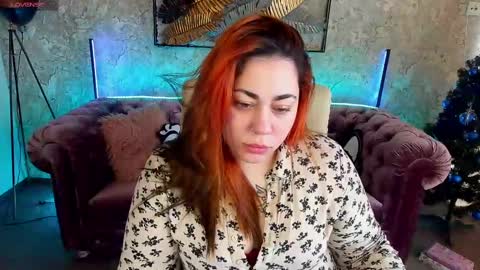 Snapshot of amazonkastar chatting on December 29, 7:39 am Ellie online show from December 29, 7:39 am