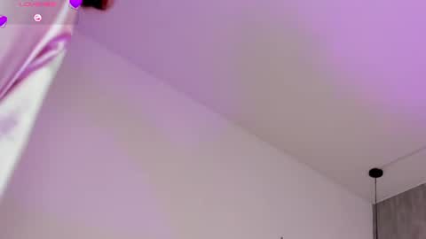 Snapshot of ambar__sweet1 chatting on June 27, 11:59 am AMBAR online show from June 27, 11:59 am