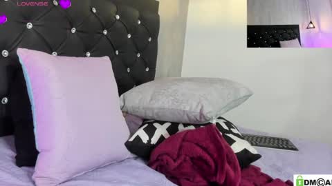 Snapshot of ambar__sweet1 chatting on July 9, 12:09 pm AMBAR online show from July 9, 12:09 pm
