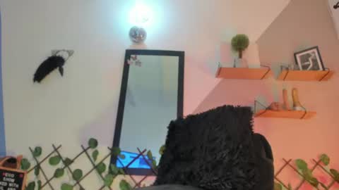 Snapshot of ambar_fitness88 chatting on July 19, 11:58 am Ambar fitness88 online show from July 19, 11:58 am