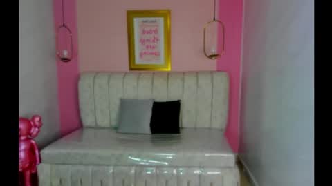 Snapshot of ambar_fox_s chatting on November 20, 3:07 am Ambar online show from November 20, 3:07 am