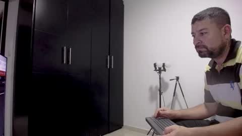 Snapshot of ambar_jacksonn chatting on November 24, 4:34 am Ambar Jackson online show from November 24, 4:34 am