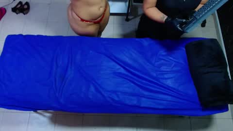 Ambar Jones online show from March 8, 1:03 pm