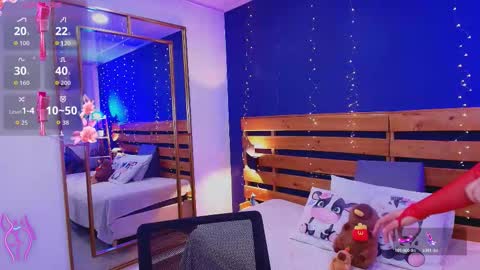 Snapshot of ambar_lover chatting on October 25, 8:14 pm Ambar online show from October 25, 8:14 pm