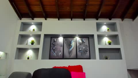 Ambar  online show from January 20, 12:49 pm