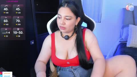 ana online show from December 25, 7:56 pm