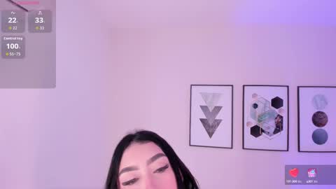 ambarevans_ online show from October 8, 11:41 am