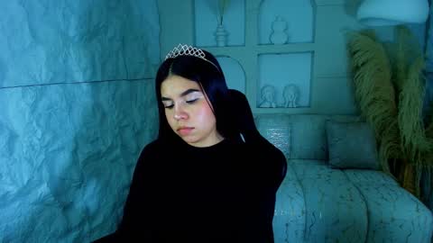 Snapshot of ambarina_r chatting on November 15, 3:15 am Ambarina online show from November 15, 3:15 am