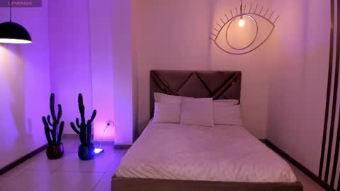 Ambar  online show from January 10, 11:45 am