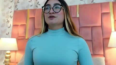 AmbarSantany  online show from November 3, 10:10 pm