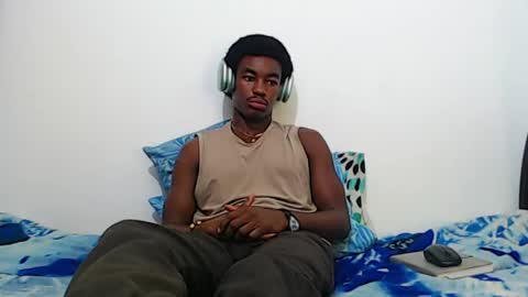 Snapshot of ambartxsex chatting on April 27, 2:31 am ambartxsex online show from April 27, 2:31 am