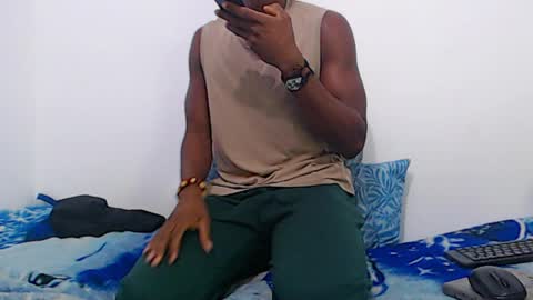 Snapshot of ambartxsex chatting on May 20, 5:02 am ambartxsex online show from May 20, 5:02 am