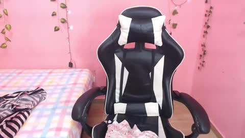 ambel_rose online show from February 13, 11:37 pm