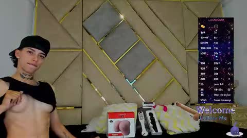 Amber  online show from November 7, 6:19 pm