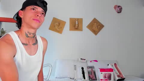 Amber  online show from February 12, 4:35 pm