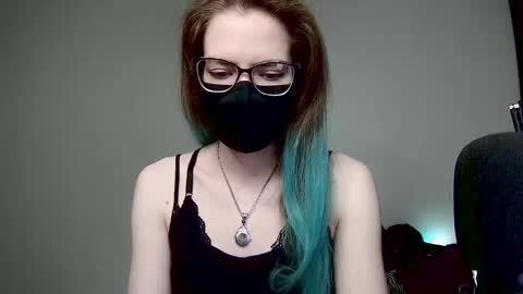 Snapshot of amber_candyfloss chatting on February 10, 12:52 am Amber non-nude model online show from February 10, 12:52 am