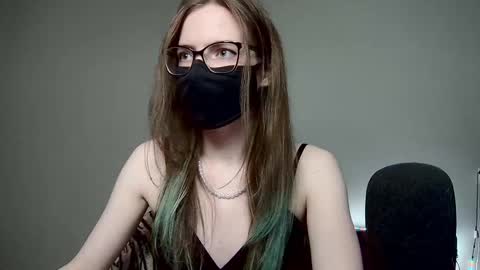 Amber non-nude model online show from November 5, 1:05 am