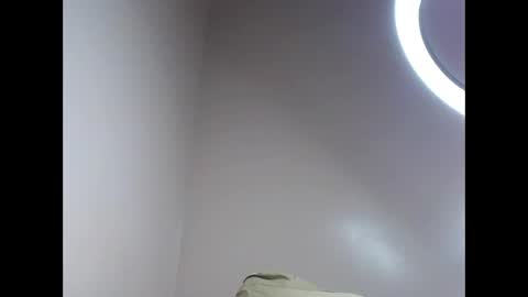 amber_cutie2 online show from May 26, 1:45 am