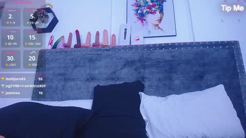 Snapshot of amber_hot22 chatting on January 14, 1:26 am ambar online show from January 14, 1:26 am