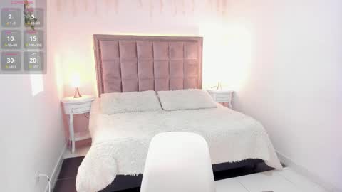 Snapshot of amber_ink chatting on December 18, 8:26 pm amber_ink online show from December 18, 8:26 pm