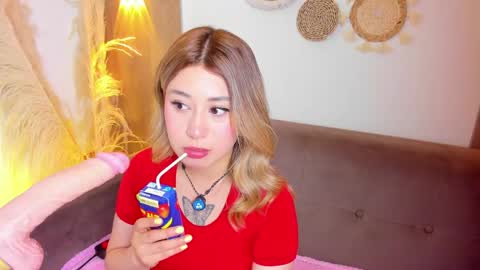 Snapshot of amber_palmer chatting on May 3, 8:26 pm amber_palmer online show from May 3, 8:26 pm