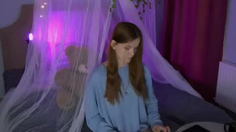 Amber online show from April 12, 5:34 am