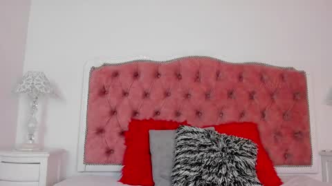 julieta  online show from September 15, 12:38 pm