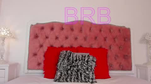 julieta  online show from September 30, 12:21 pm