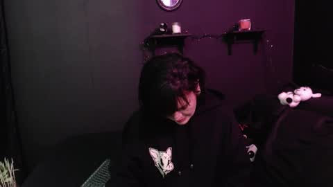 Snapshot of amber_rouss chatting on October 16, 1:39 am ROUSS online show from October 16, 1:39 am