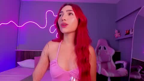 Snapshot of amberbaker21 chatting on July 15, 11:48 am Amber Baker online show from July 15, 11:48 am