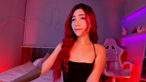 Snapshot of amberbaker21 chatting on July 26, 3:47 am Amber Baker online show from July 26, 3:47 am