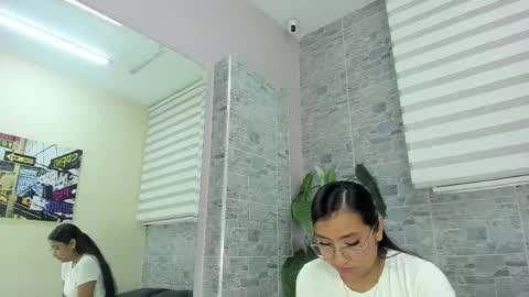 amberblazze online show from October 21, 11:55 am