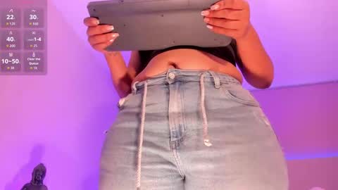 Snapshot of ambercollinns chatting on September 16, 10:27 am Amber Collins online show from September 16, 10:27 am