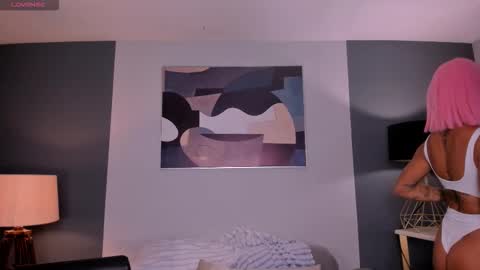 Snapshot of ambercolors_ chatting on September 11, 7:25 pm Amber online show from September 11, 7:25 pm